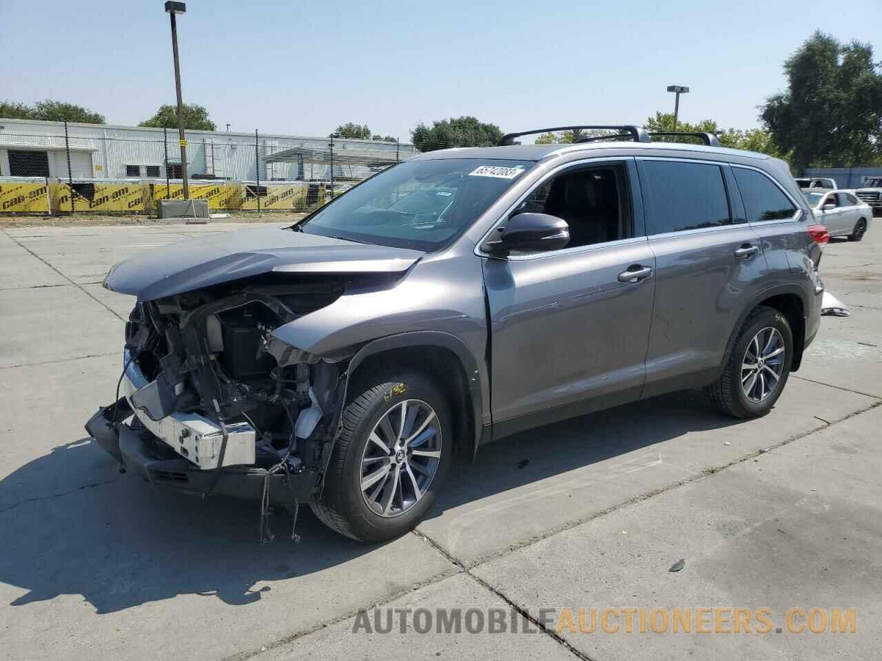 5TDJZRFHXKS998363 TOYOTA HIGHLANDER 2019