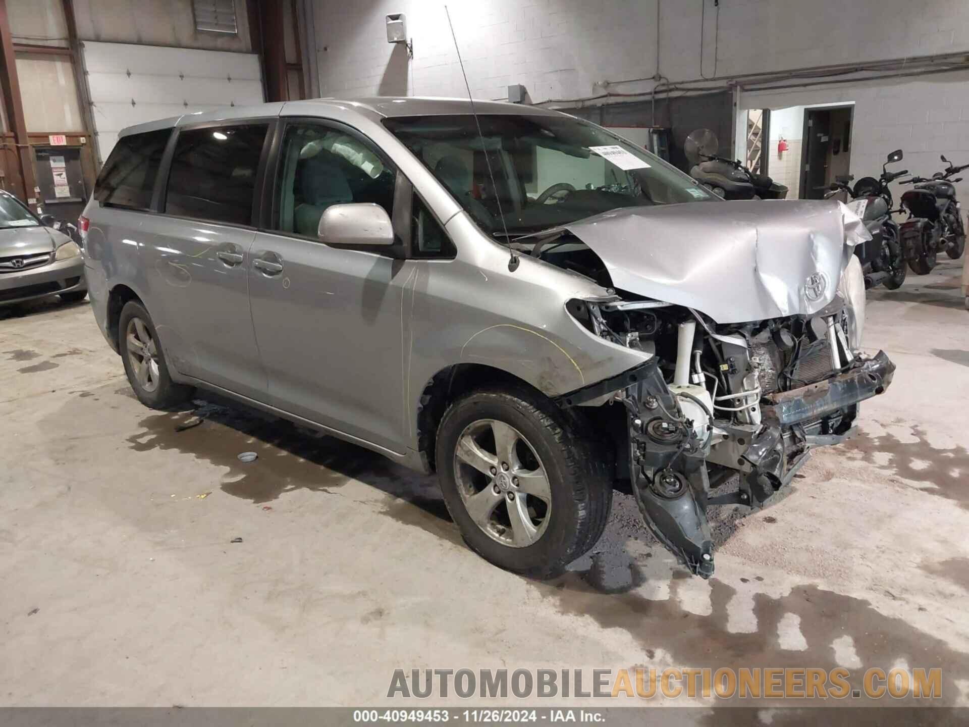 5TDKA3DC0CS015594 TOYOTA SIENNA 2012