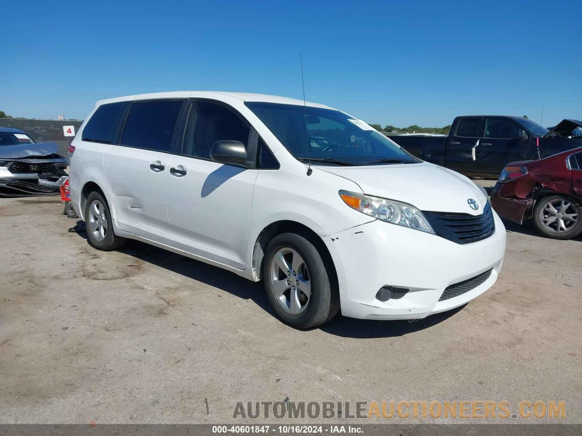 5TDKA3DC7CS015656 TOYOTA SIENNA 2012