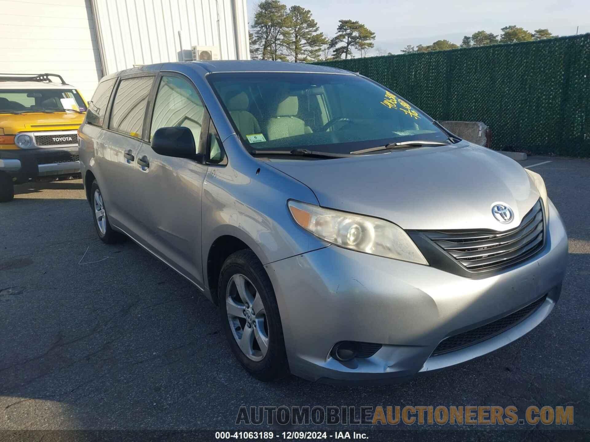 5TDKA3DC8BS002431 TOYOTA SIENNA 2011