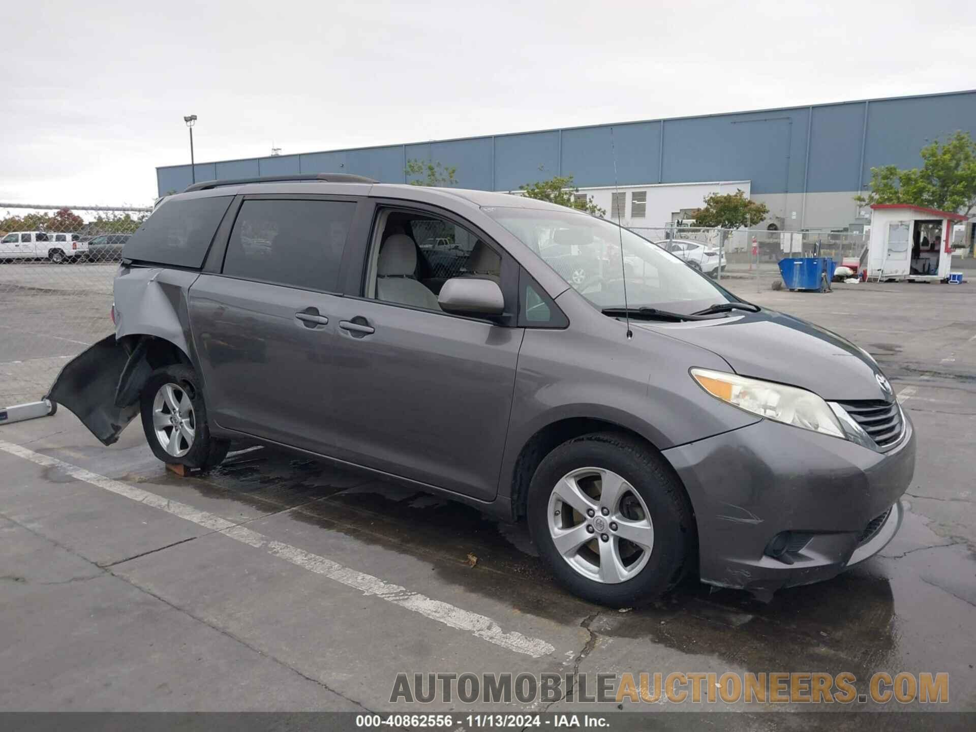 5TDKA3DC8BS005555 TOYOTA SIENNA 2011