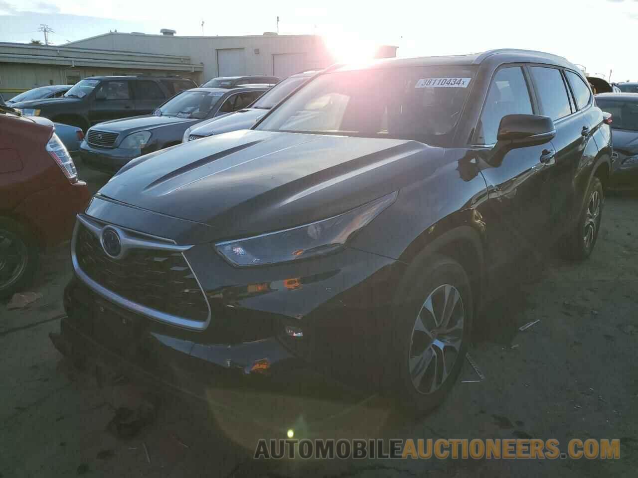 5TDKARAH1PS526661 TOYOTA HIGHLANDER 2023