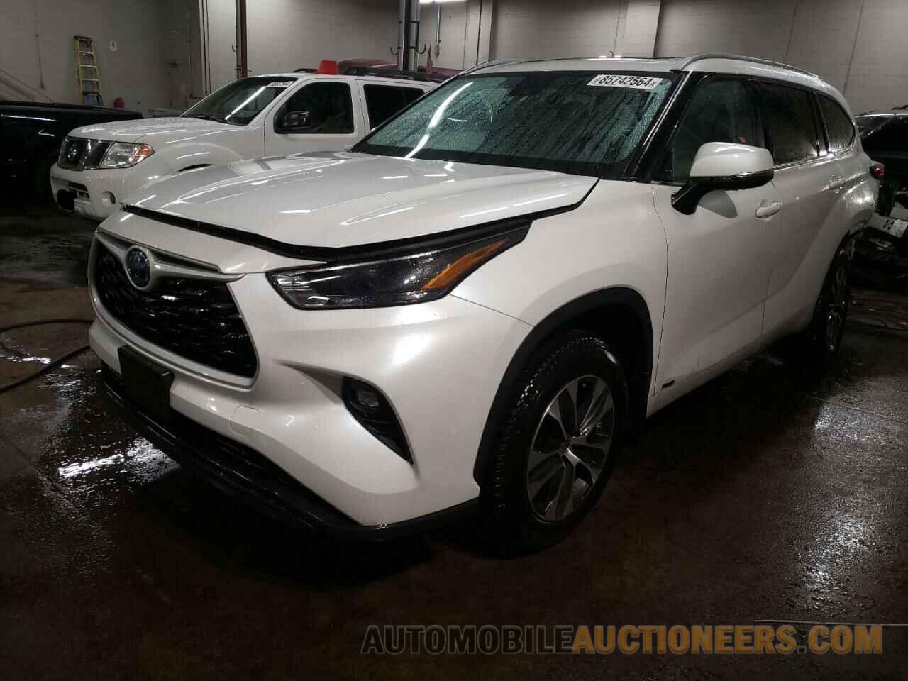 5TDKBRCH1PS105534 TOYOTA HIGHLANDER 2023