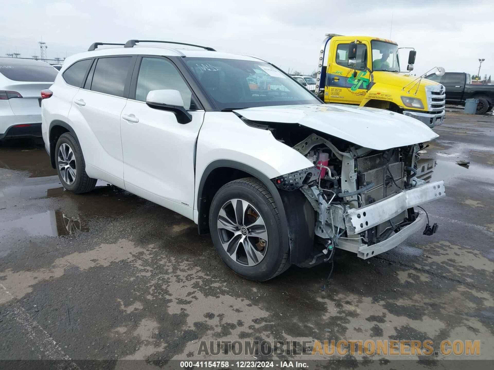 5TDKBRCH2PS585664 TOYOTA HIGHLANDER 2023