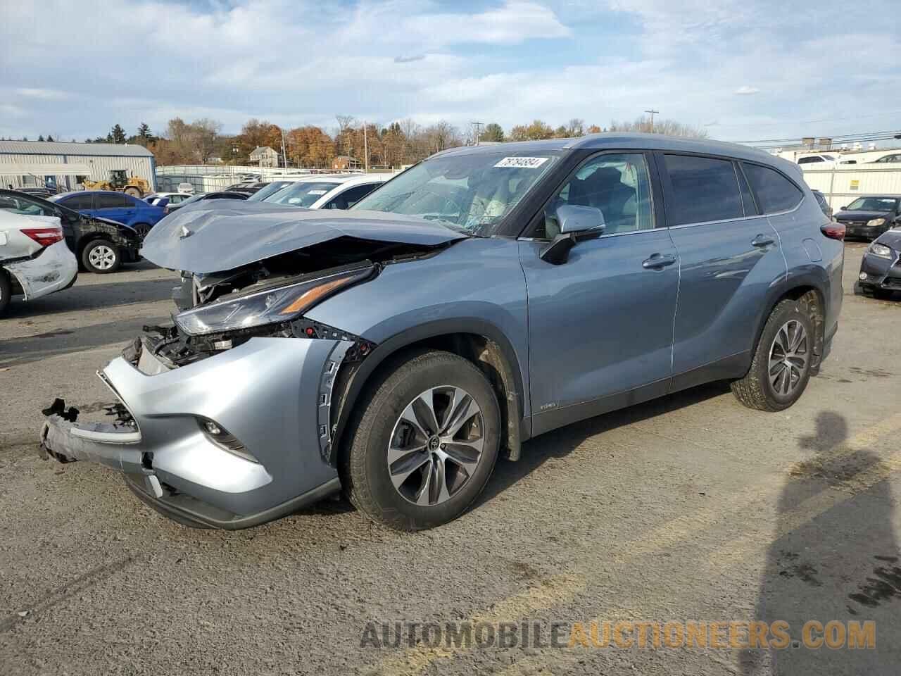 5TDKBRCH4PS581695 TOYOTA HIGHLANDER 2023