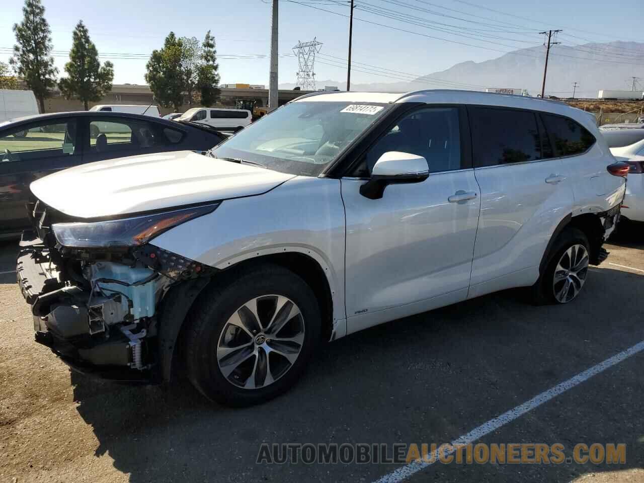 5TDKBRCH6PS120451 TOYOTA HIGHLANDER 2023