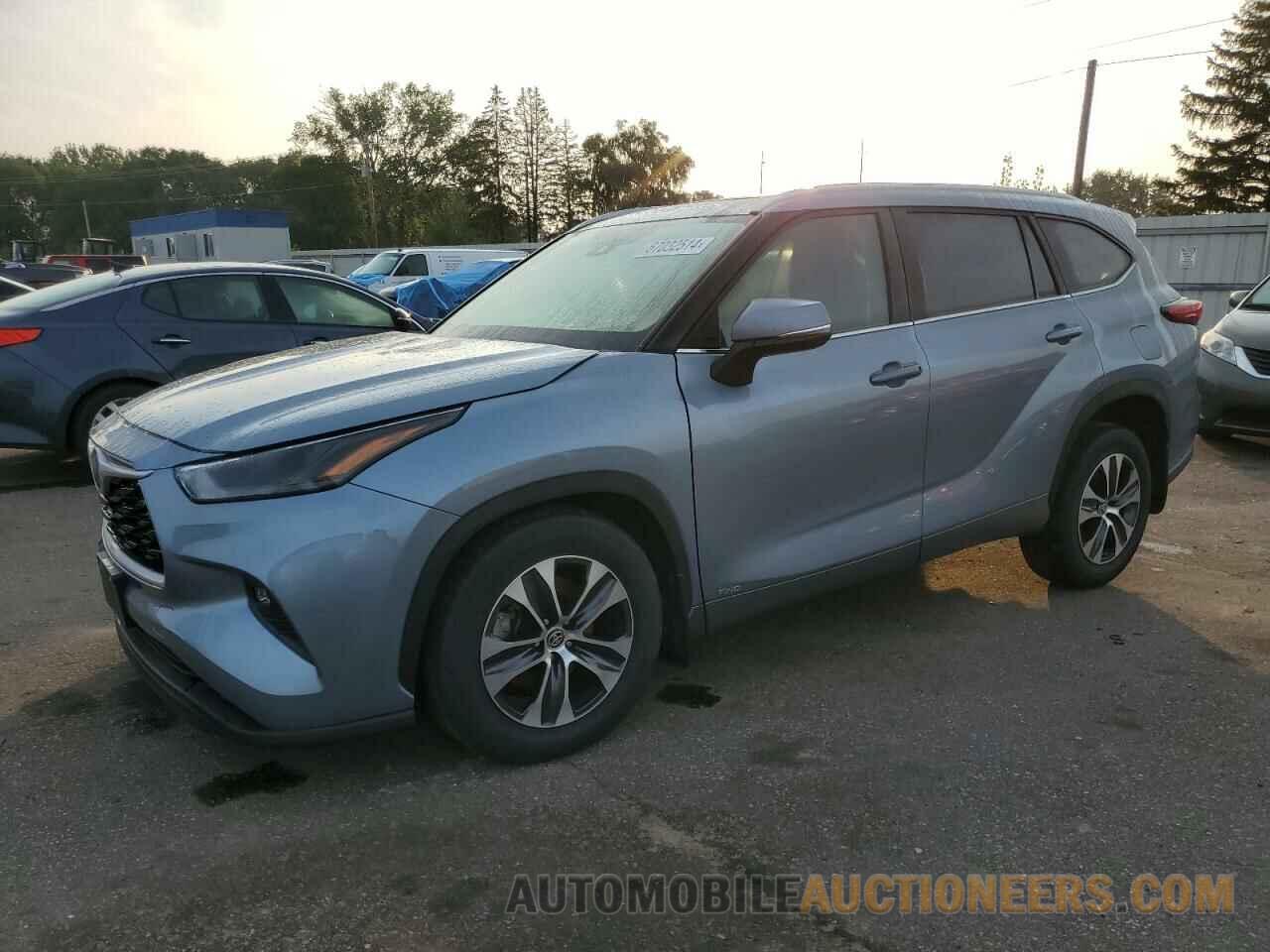 5TDKBRCH6PS131935 TOYOTA HIGHLANDER 2023