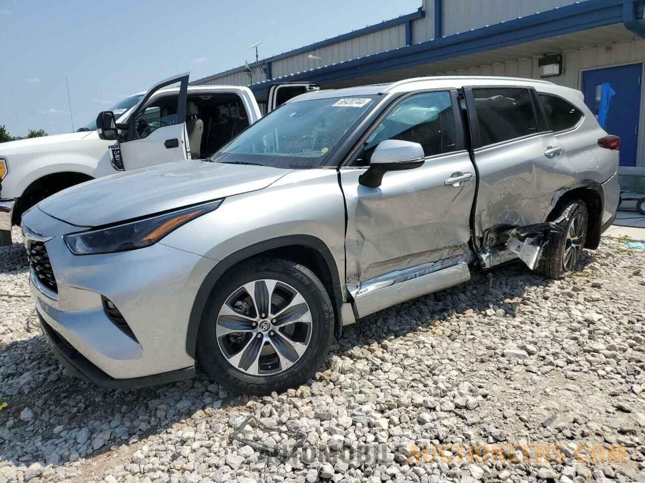 5TDKBRCH7PS110818 TOYOTA HIGHLANDER 2023