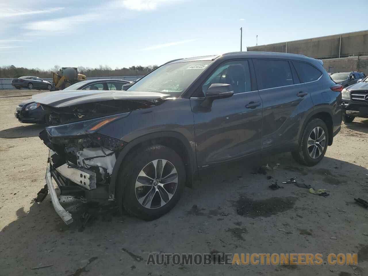 5TDKBRCH7PS124797 TOYOTA HIGHLANDER 2023