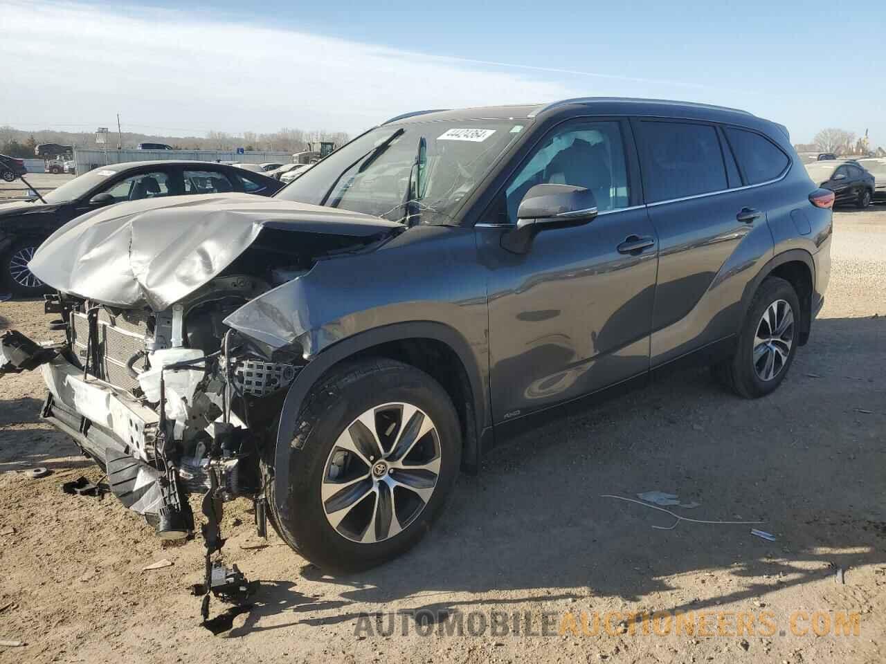 5TDKBRCHXPS569003 TOYOTA HIGHLANDER 2023