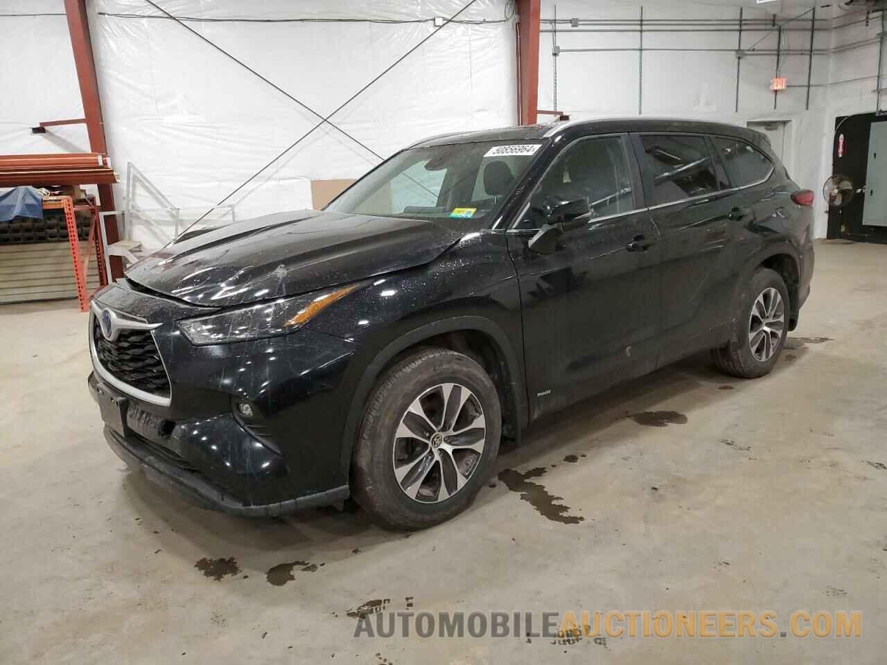 5TDKBRCHXPS586318 TOYOTA HIGHLANDER 2023