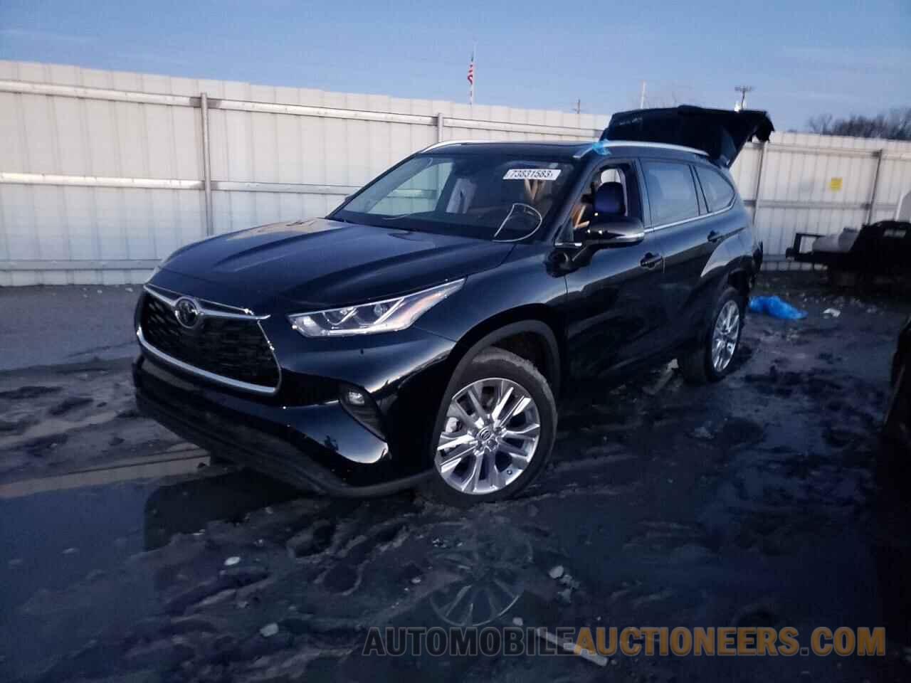 5TDKDRAH0PS022013 TOYOTA HIGHLANDER 2023