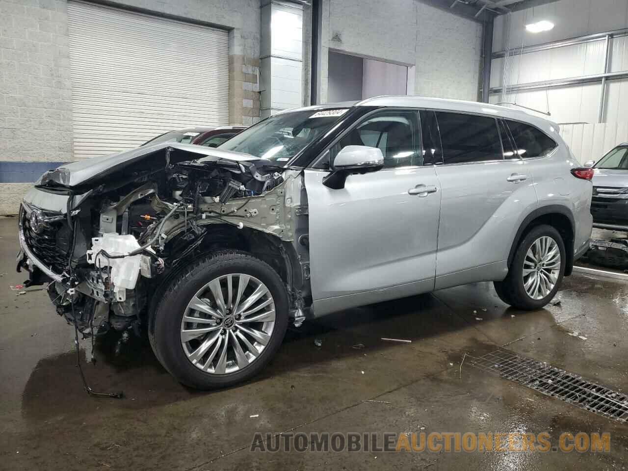 5TDKDRAH0PS043380 TOYOTA HIGHLANDER 2023