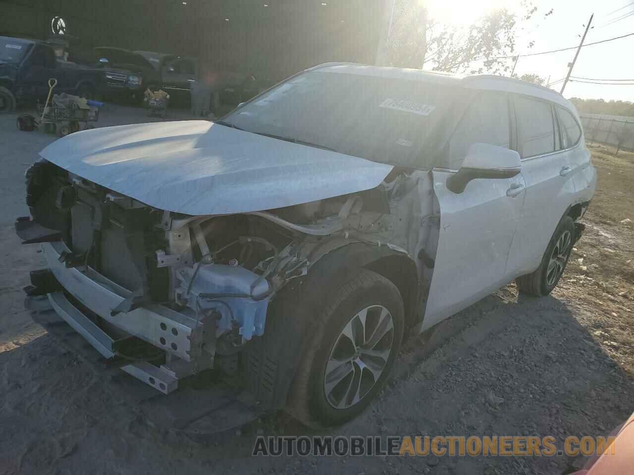 5TDKDRAH0RS535202 TOYOTA HIGHLANDER 2024