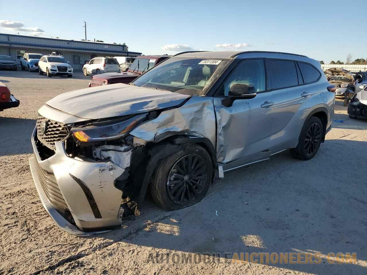 5TDKDRAH2RS529563 TOYOTA HIGHLANDER 2024