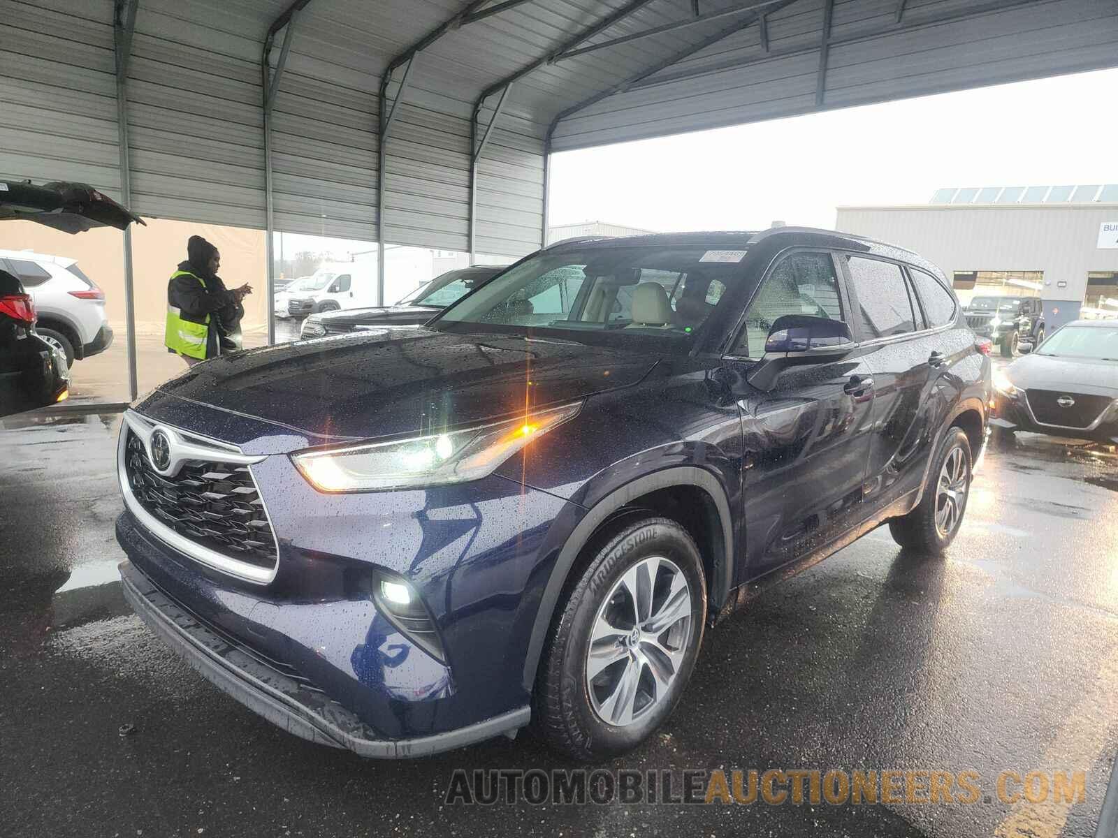 5TDKDRAH3PS031806 Toyota Highlander 2023