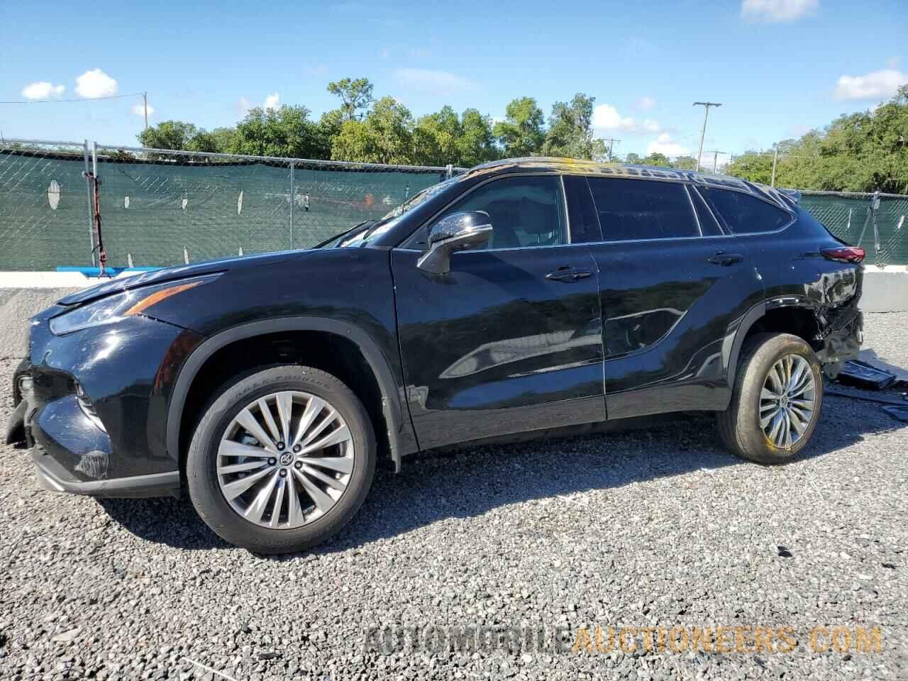 5TDKDRAH3RS538241 TOYOTA HIGHLANDER 2024