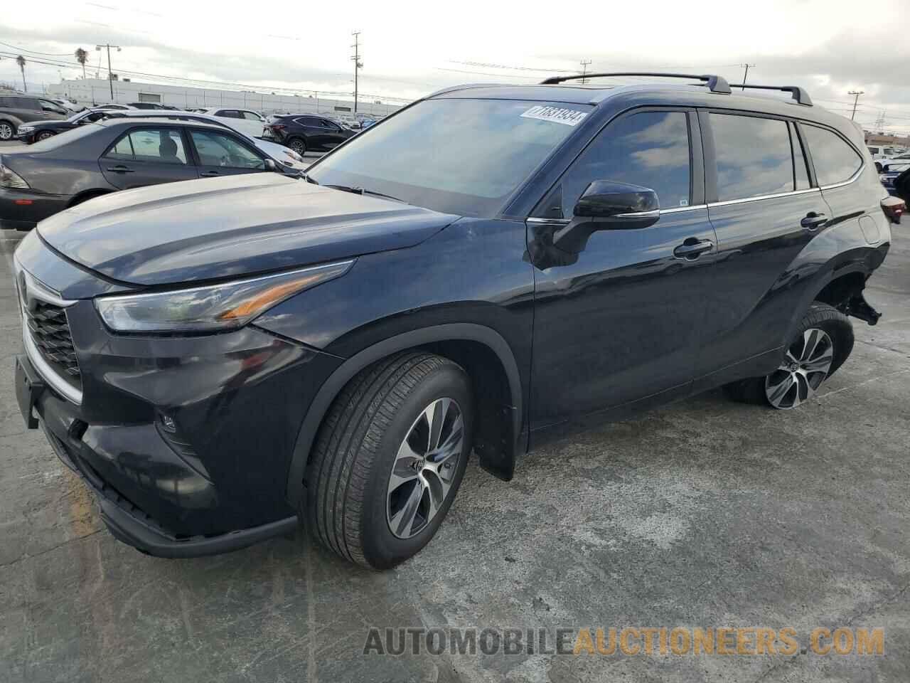 5TDKDRAH5RS052756 TOYOTA HIGHLANDER 2024