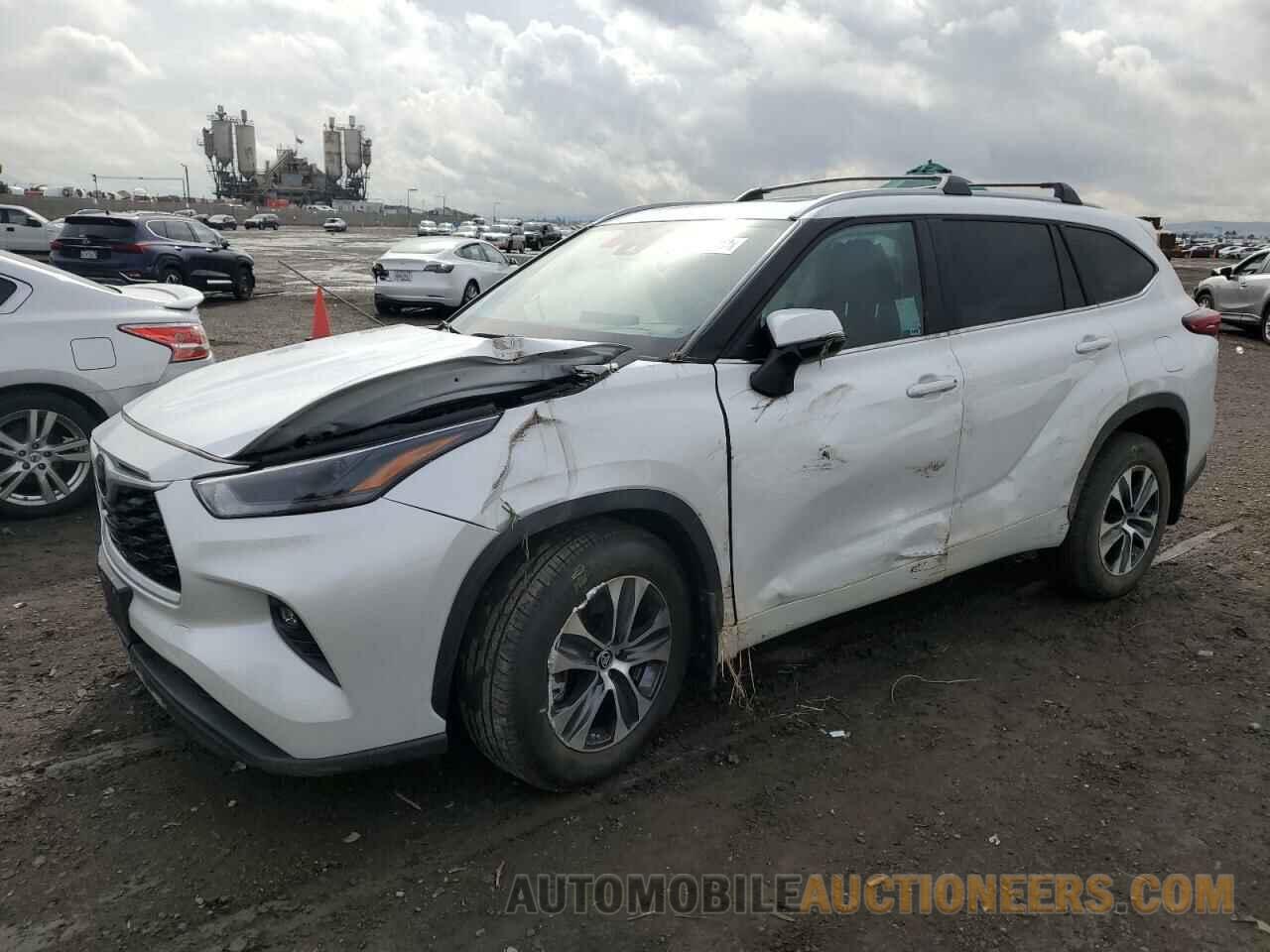 5TDKDRAH6PS518322 TOYOTA HIGHLANDER 2023