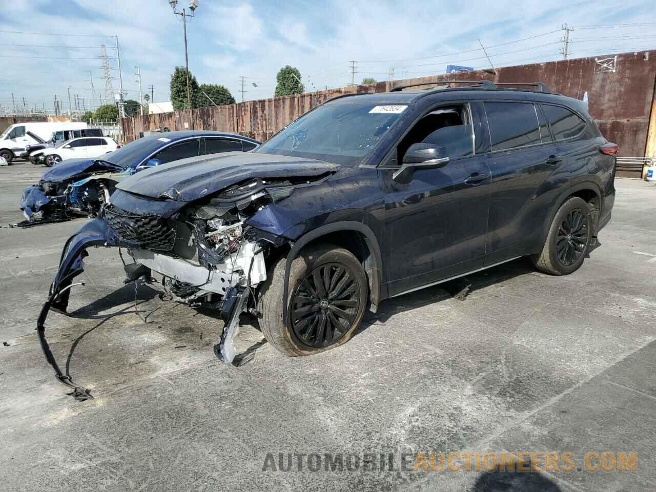 5TDKDRAH8PS010255 TOYOTA HIGHLANDER 2023