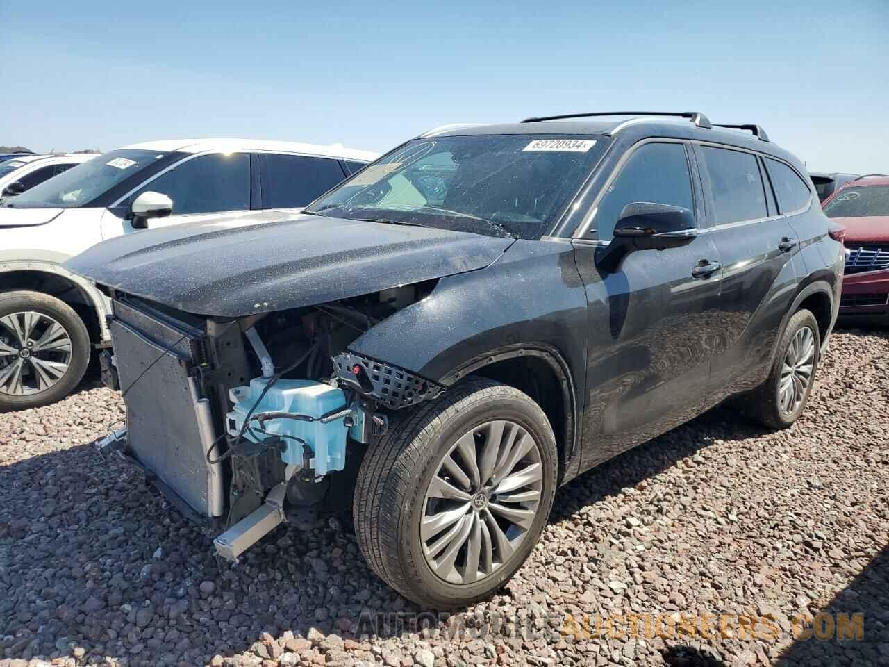 5TDKDRAH8PS044499 TOYOTA HIGHLANDER 2023