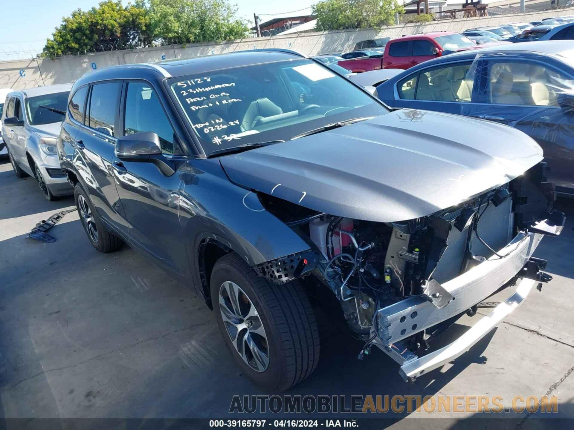 5TDKDRAH8PS526647 TOYOTA HIGHLANDER 2023