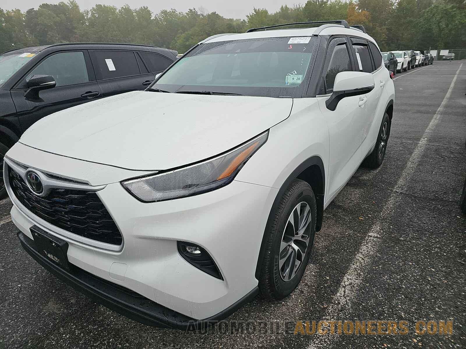 5TDKDRBH1PS520140 Toyota Highlander 2023