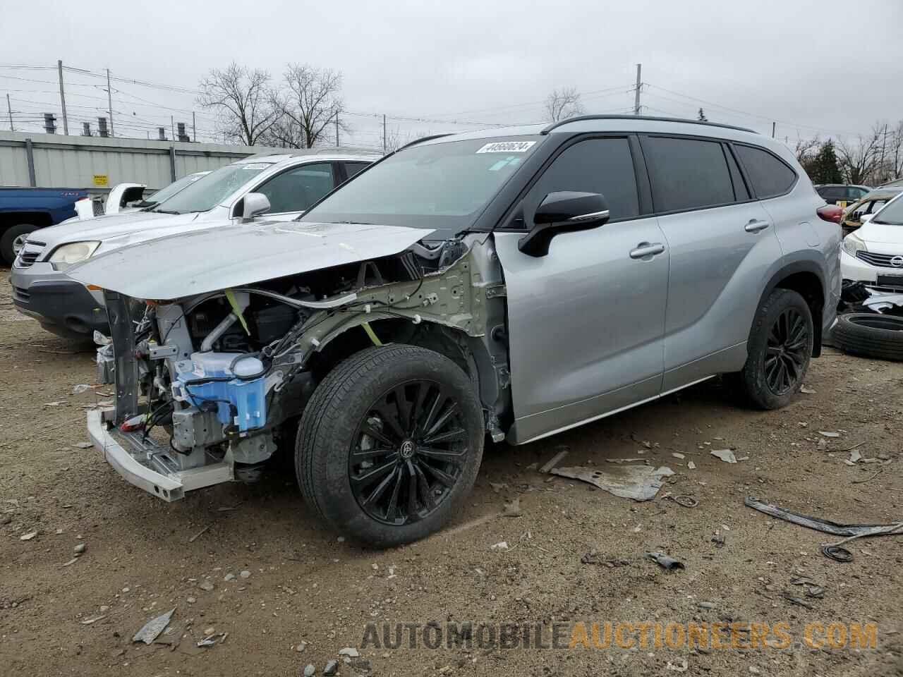 5TDKDRBH2PS513083 TOYOTA HIGHLANDER 2023