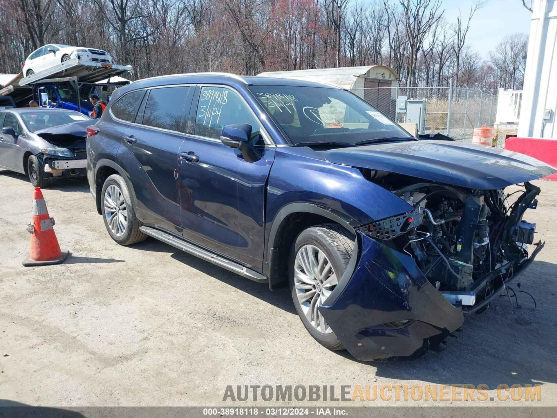 5TDKDRBH4PS508810 TOYOTA HIGHLANDER 2023