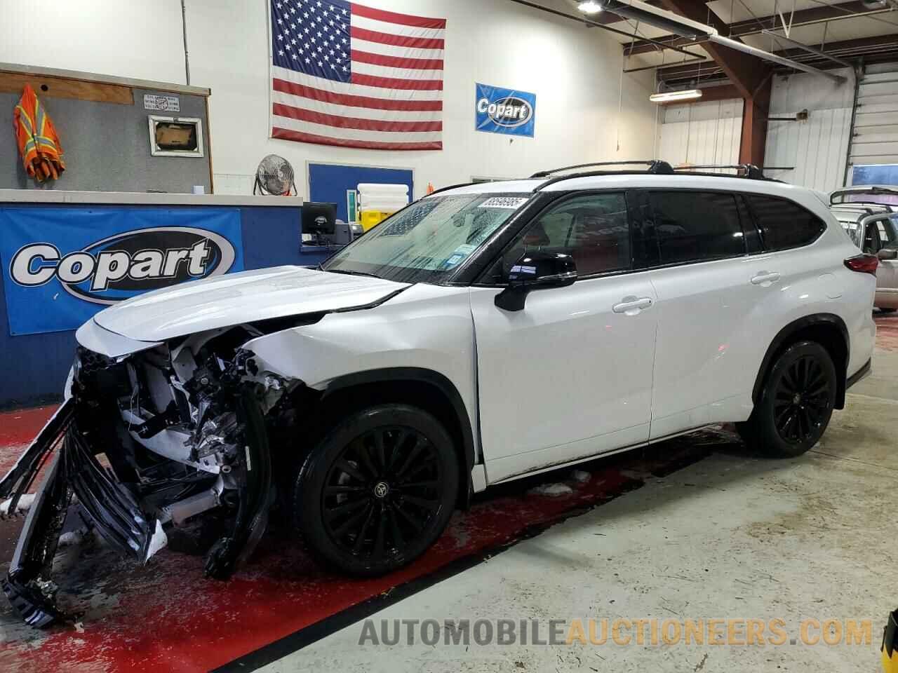 5TDKDRBH5PS512686 TOYOTA HIGHLANDER 2023