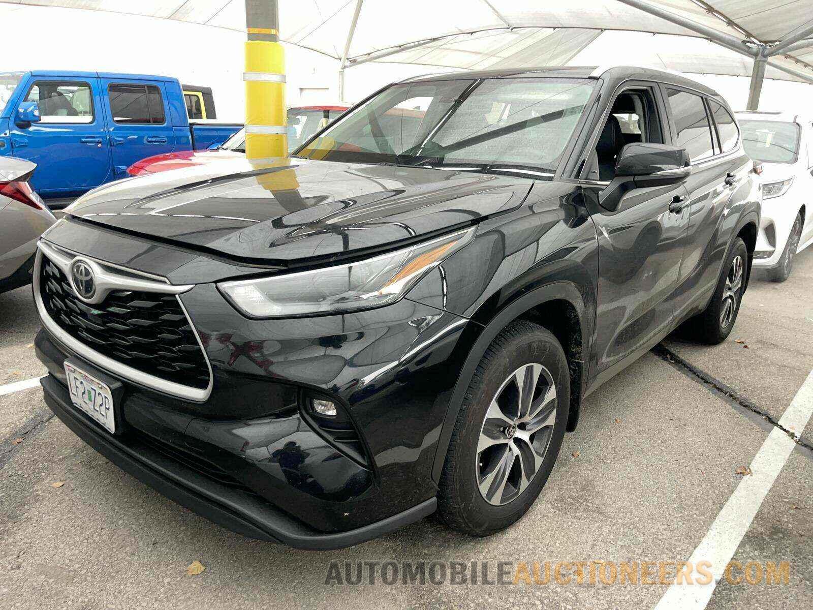 5TDKDRBH7PS506260 Toyota Highlander 2023