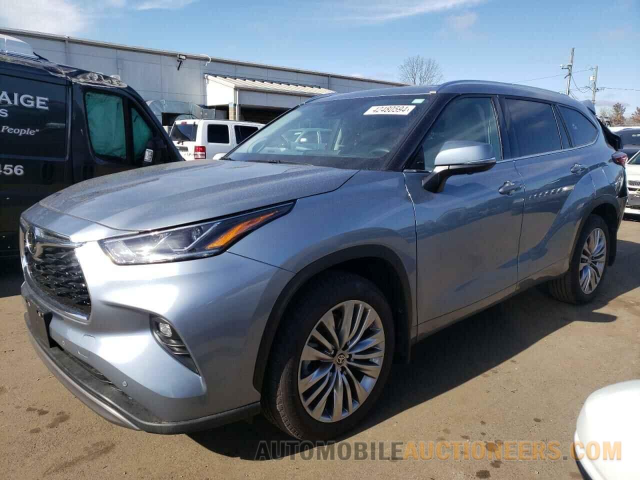 5TDKDRBH8PS517770 TOYOTA HIGHLANDER 2023