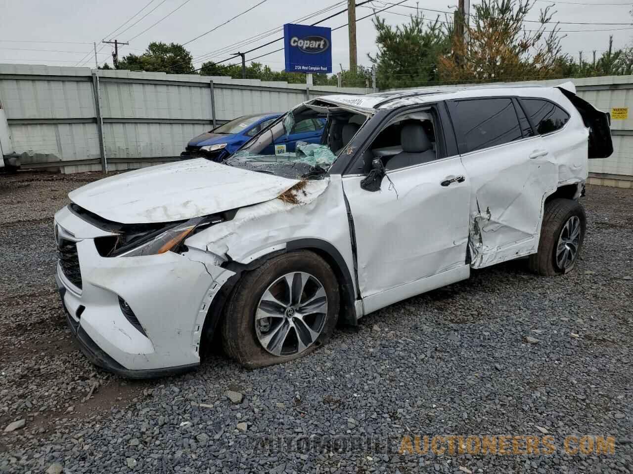 5TDKDRBH9RS548643 TOYOTA HIGHLANDER 2024