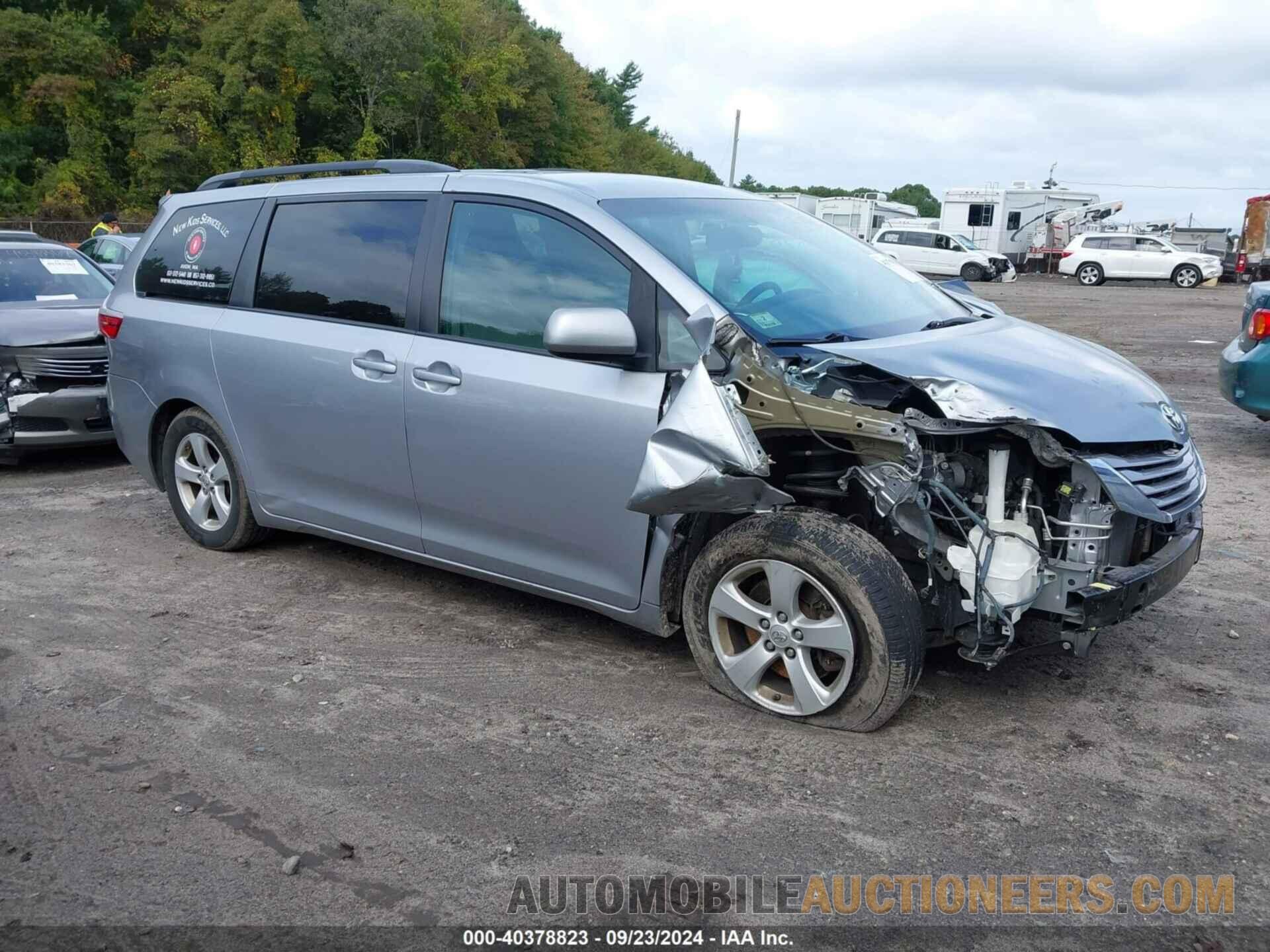 5TDKK3DC0FS544299 TOYOTA SIENNA 2015