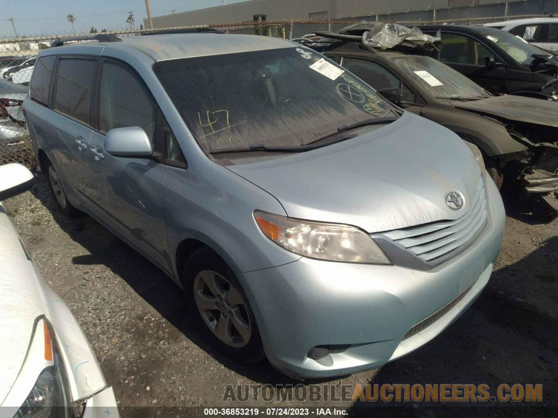 5TDKK3DC0FS573303 TOYOTA SIENNA 2015