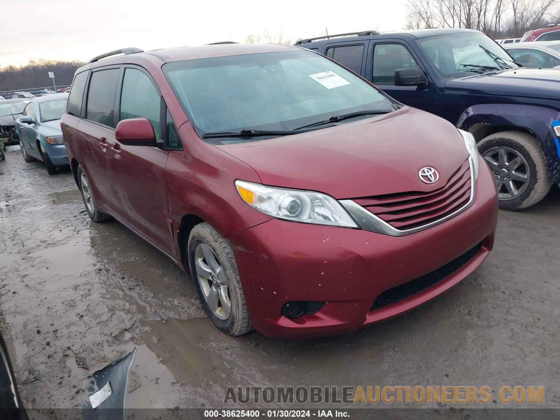 5TDKK3DC0FS576461 TOYOTA SIENNA 2015