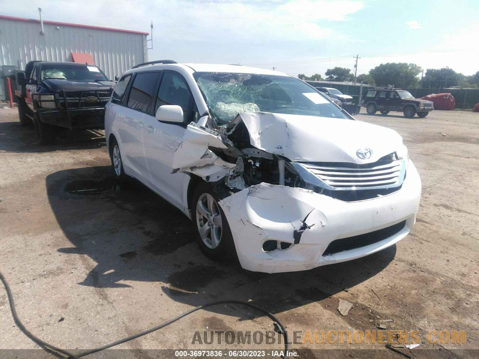 5TDKK3DC0FS578680 TOYOTA SIENNA 2015