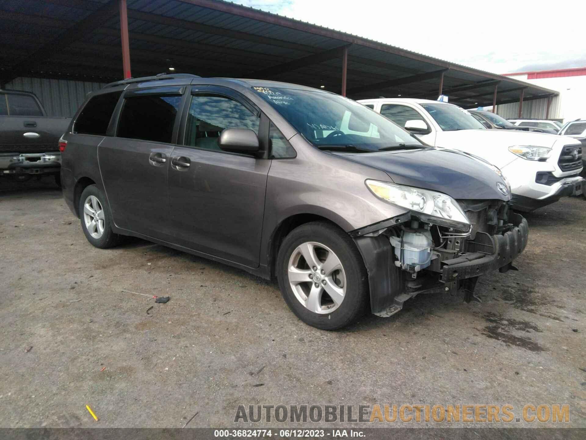 5TDKK3DC0FS649358 TOYOTA SIENNA 2015