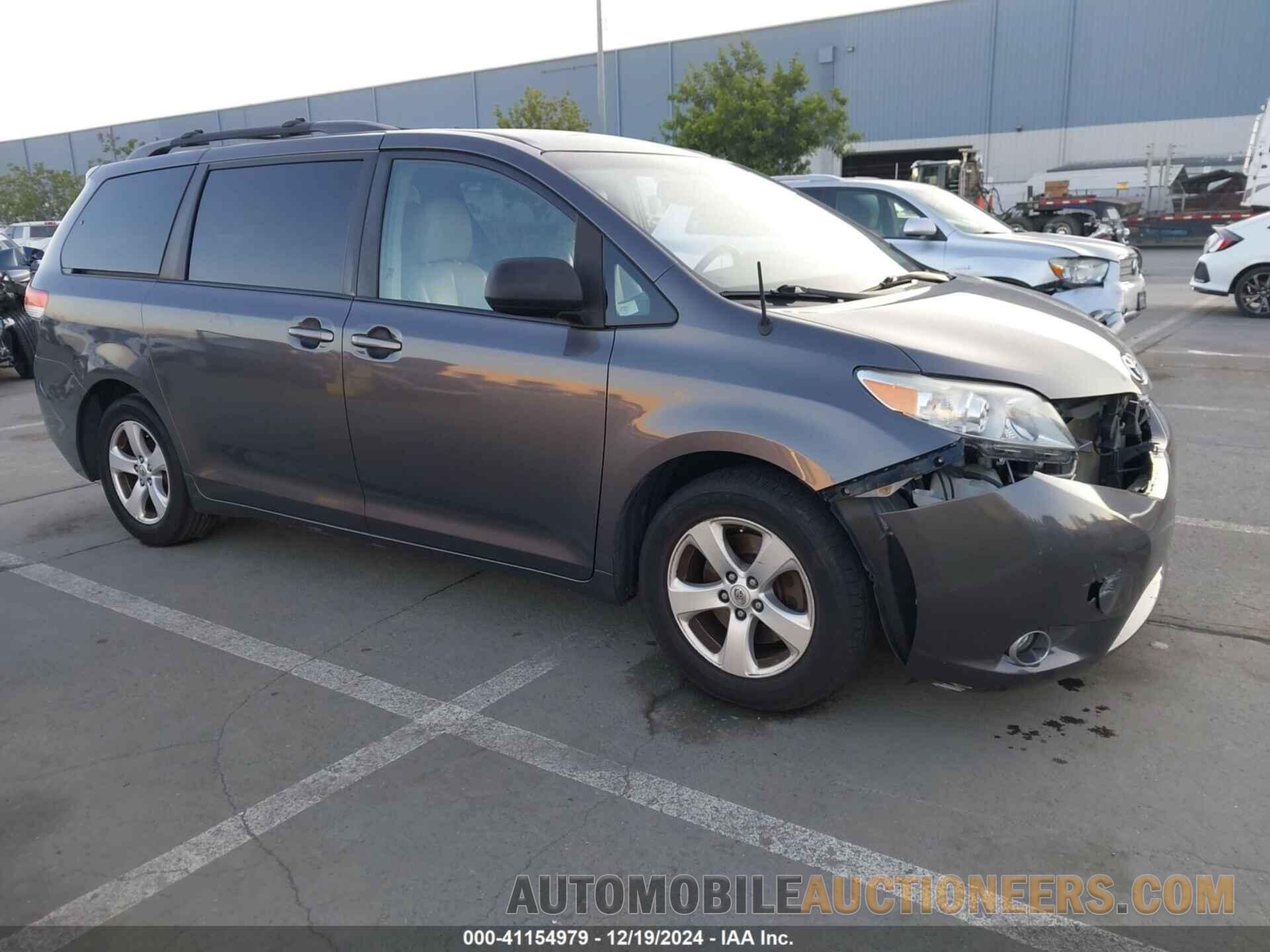 5TDKK3DC1BS147128 TOYOTA SIENNA 2011