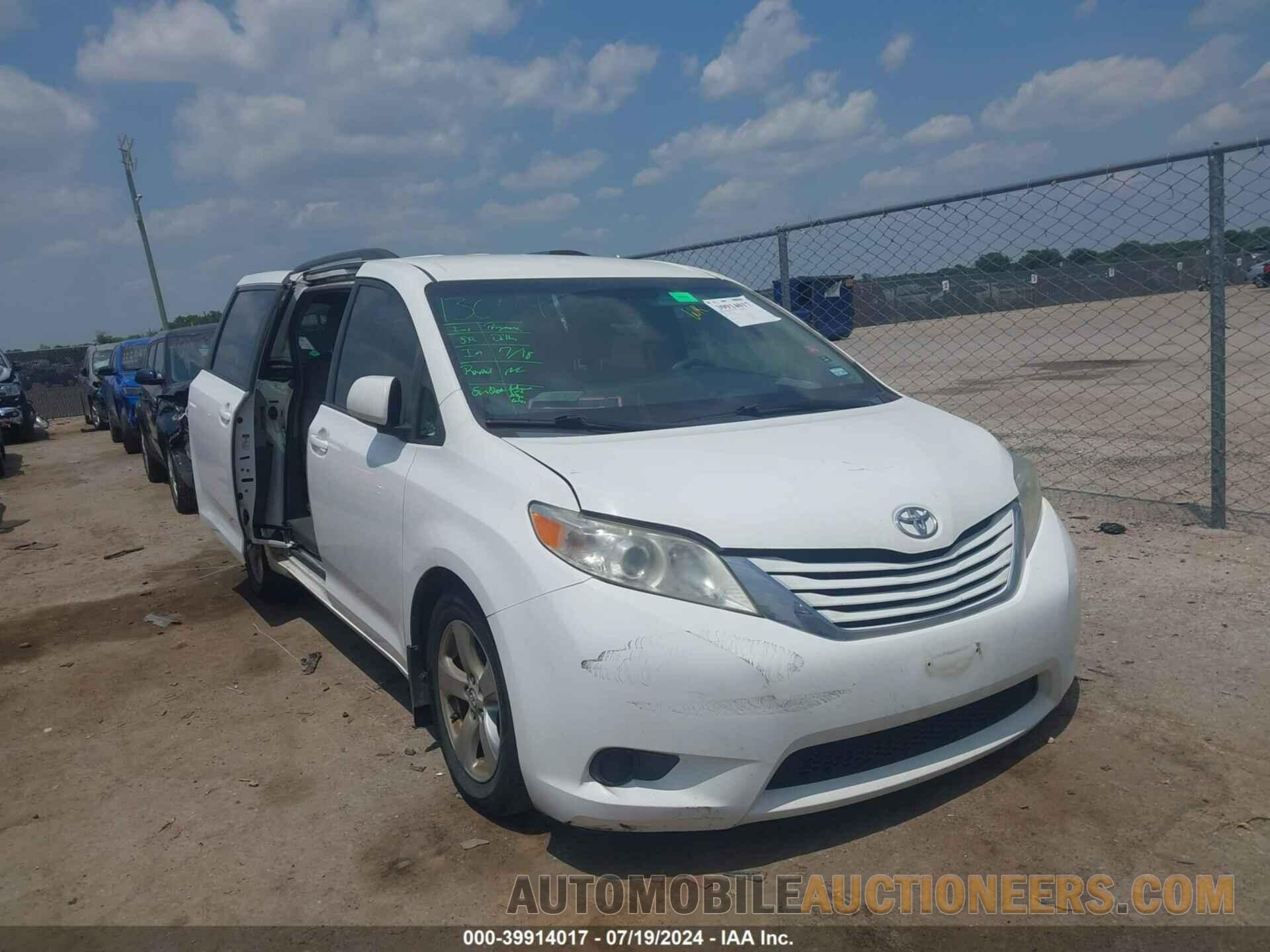 5TDKK3DC1FS606258 TOYOTA SIENNA 2015