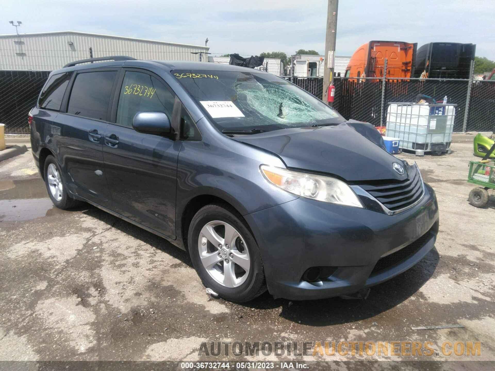 5TDKK3DC1GS732427 TOYOTA SIENNA 2016