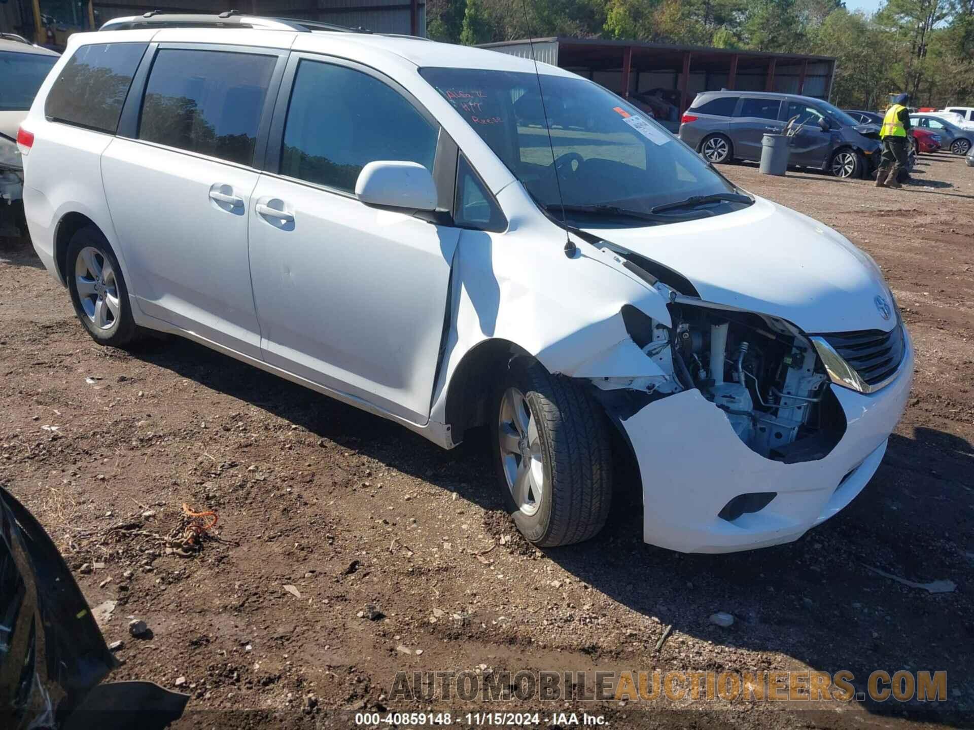 5TDKK3DC2BS169980 TOYOTA SIENNA 2011