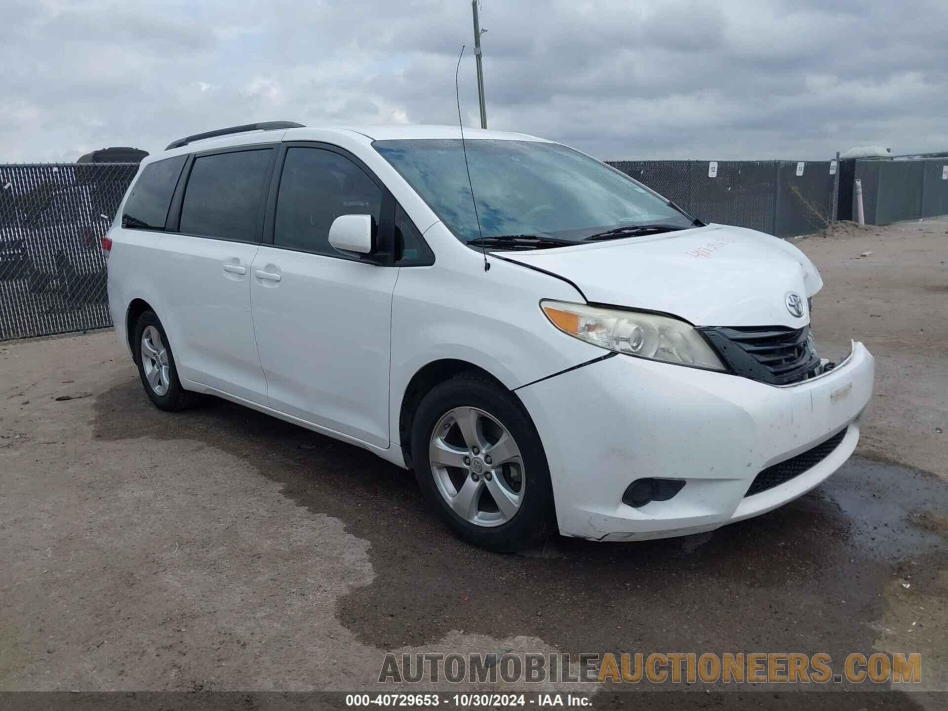 5TDKK3DC2DS359149 TOYOTA SIENNA 2013