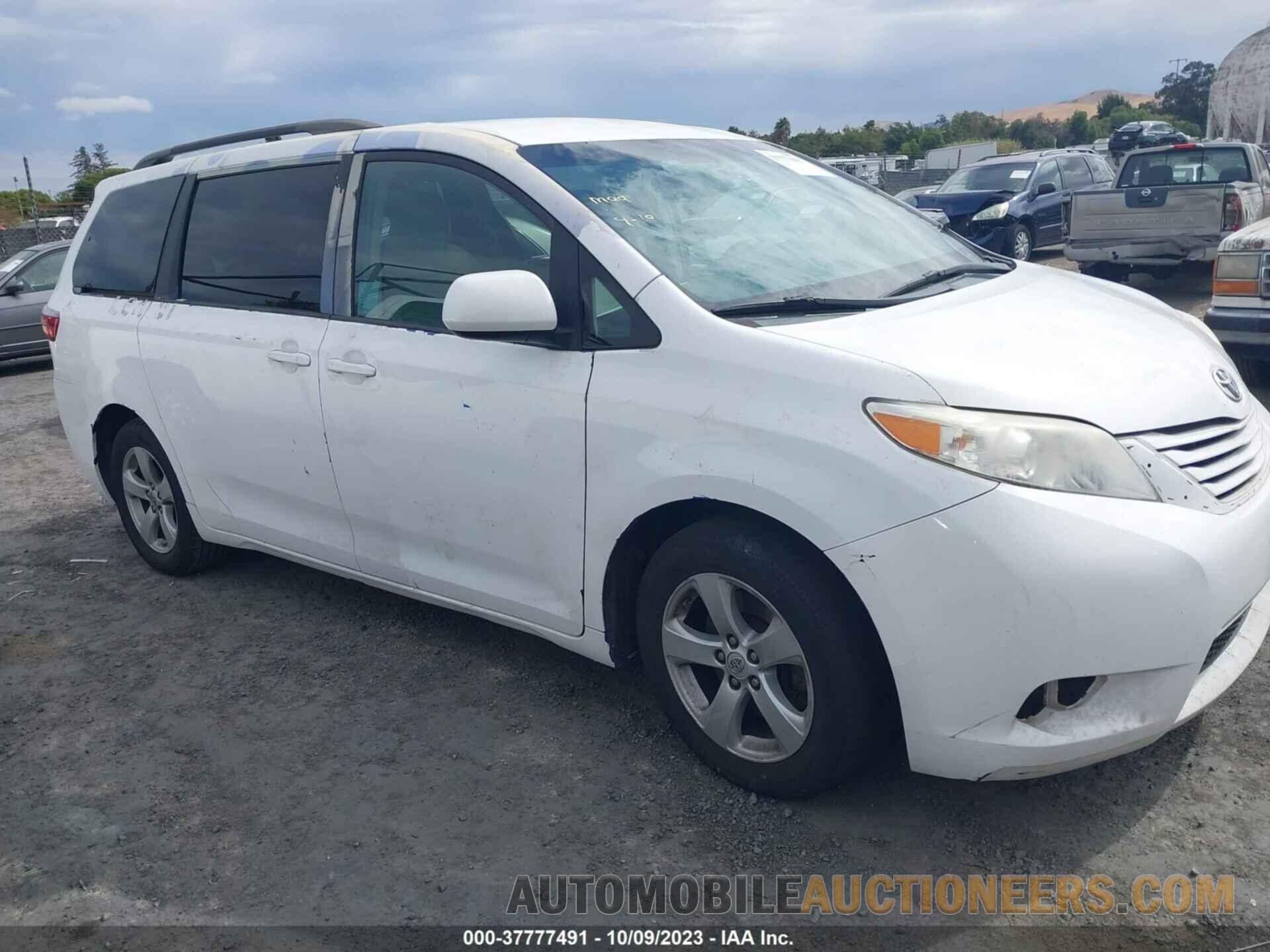 5TDKK3DC2FS540433 TOYOTA SIENNA 2015