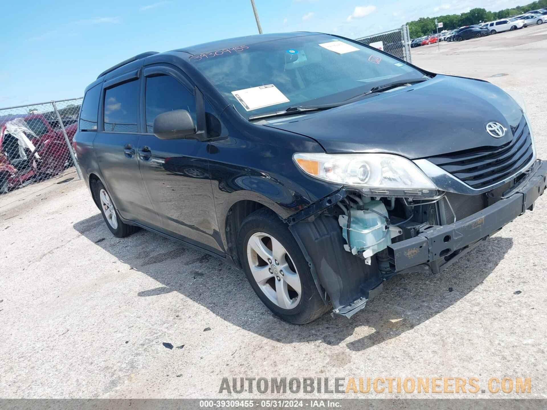 5TDKK3DC2FS563114 TOYOTA SIENNA 2015