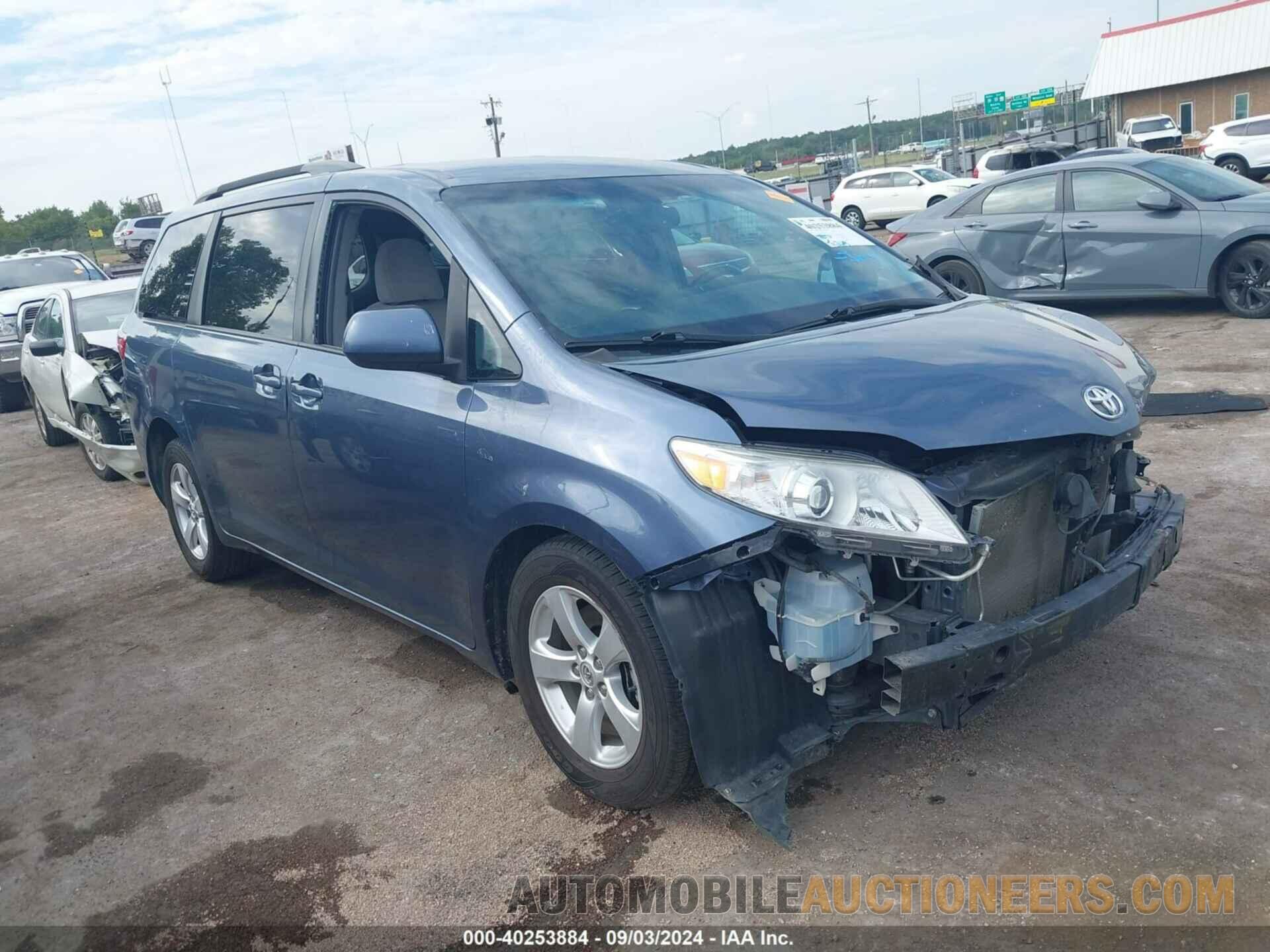 5TDKK3DC2FS607046 TOYOTA SIENNA 2015