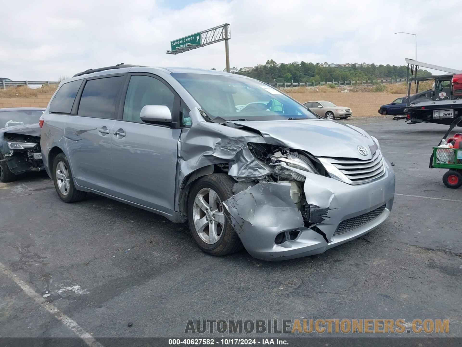 5TDKK3DC2FS638989 TOYOTA SIENNA 2015