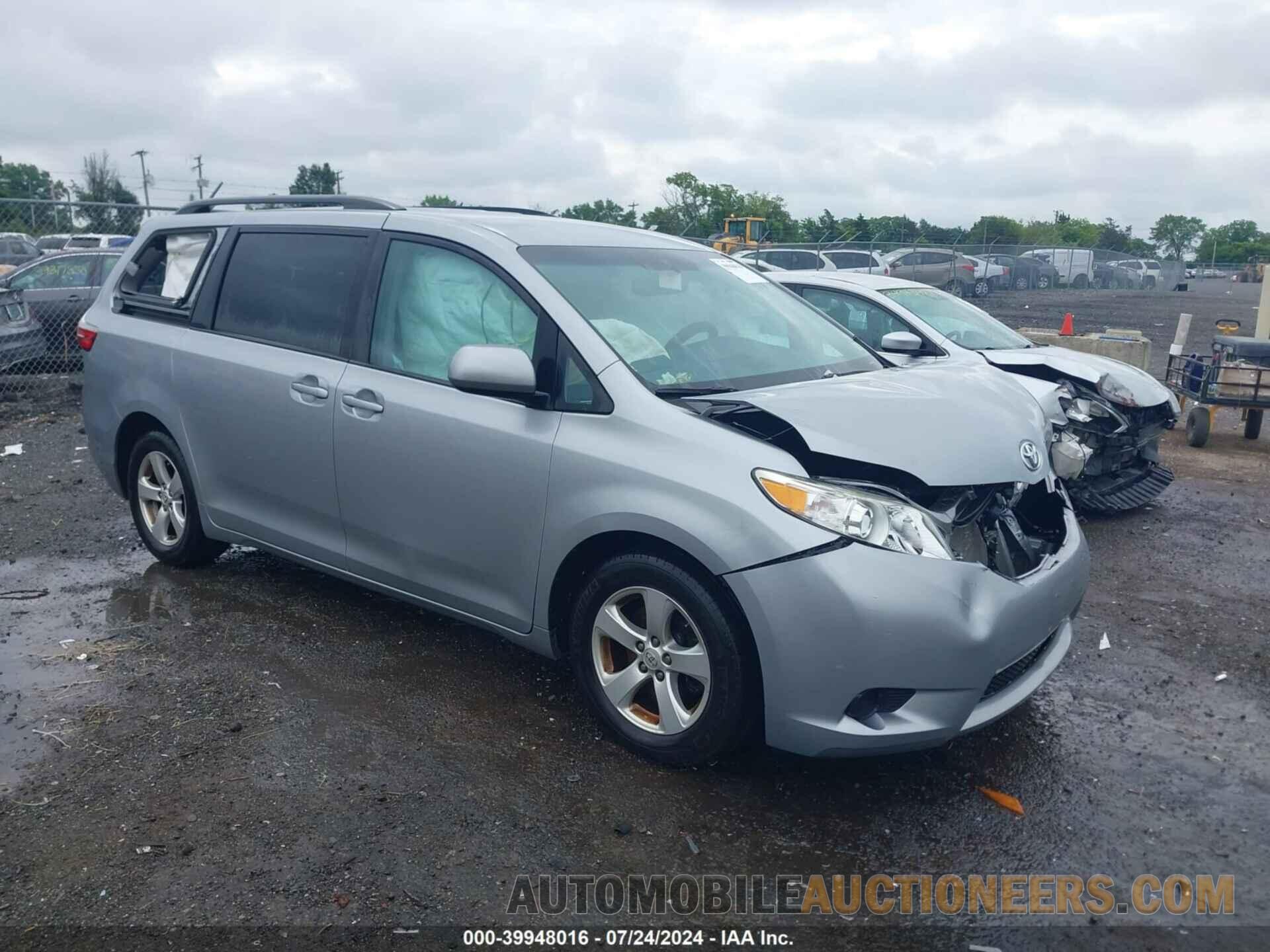 5TDKK3DC2GS751097 TOYOTA SIENNA 2016