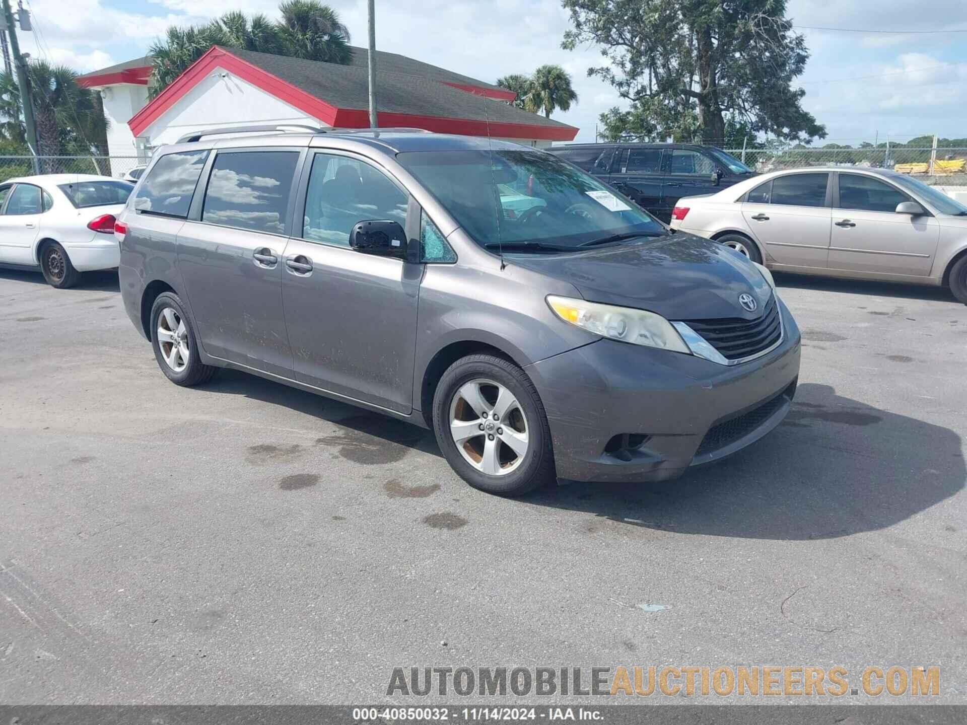 5TDKK3DC3CS185381 TOYOTA SIENNA 2012