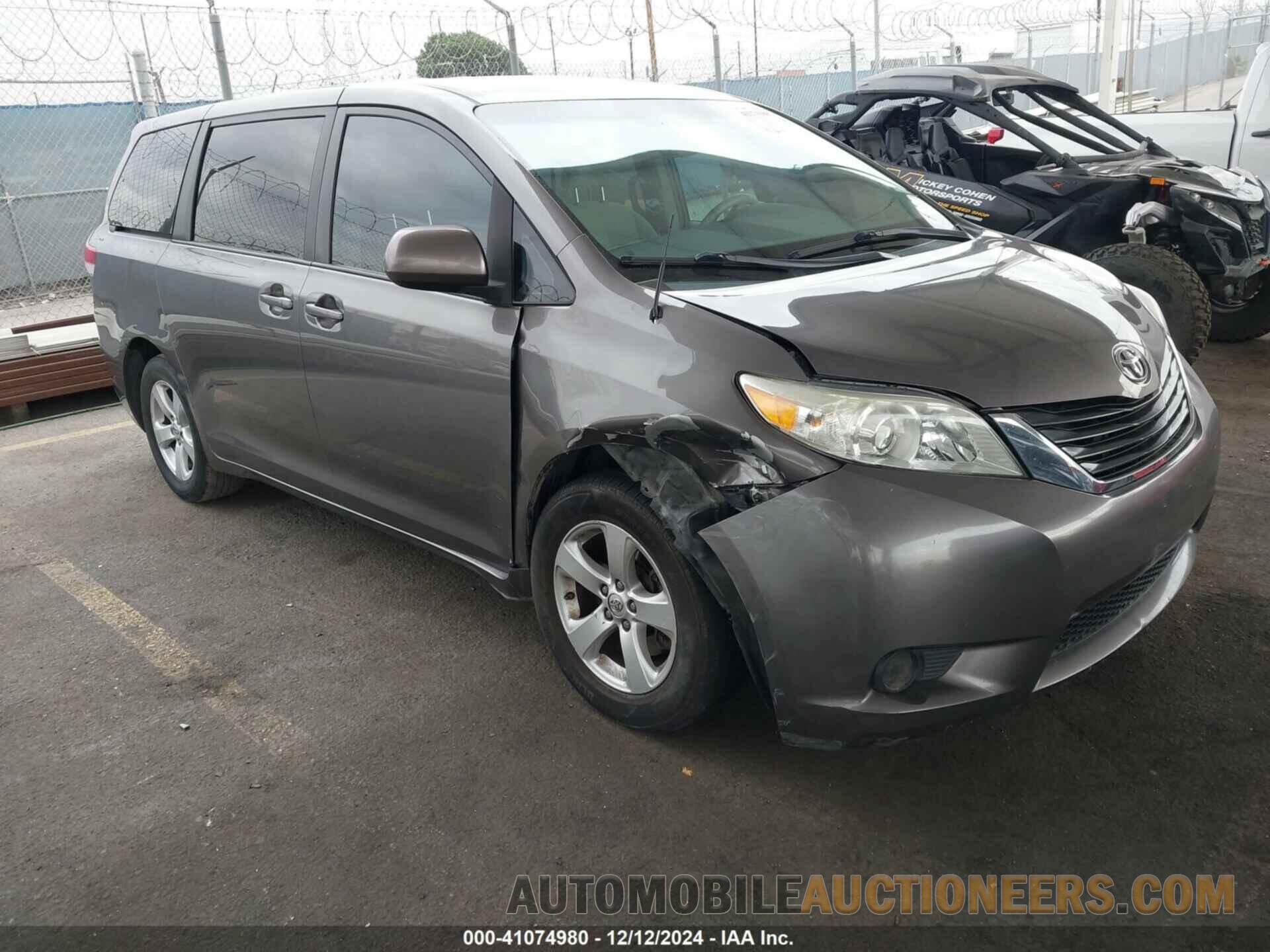 5TDKK3DC3ES438086 TOYOTA SIENNA 2014